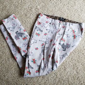 Iron Fist Stretch Lamby Jeans sz 28